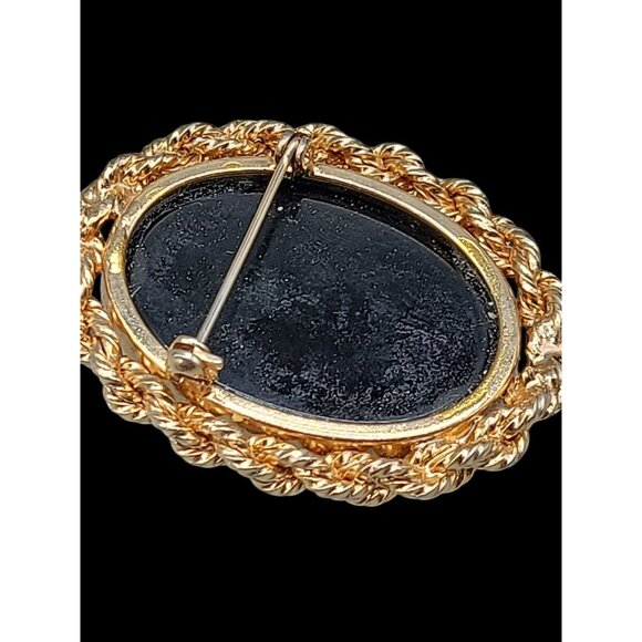 Black & Frosted Glass Cameo Brooch Gold Tone Vintage Victorian Lady Pin - Picture 8 of 14